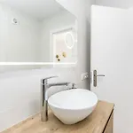 Eden Coastal Retreat *