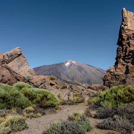 Eden Coastal Retreat Apartment *