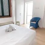 Eden Coastal Retreat