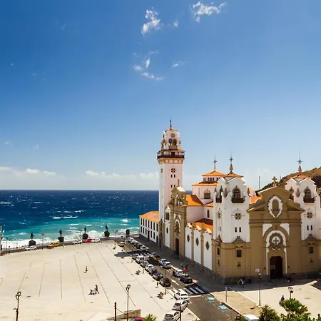 Eden Coastal Retreat