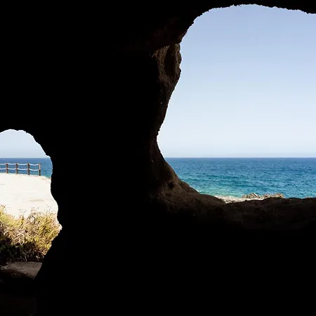 شقة Eden Coastal Retreat